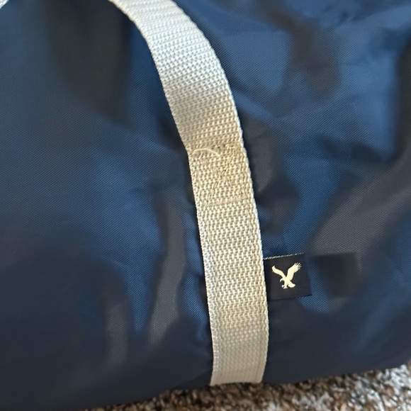 American Eagle duffle - Picture 3 of 5